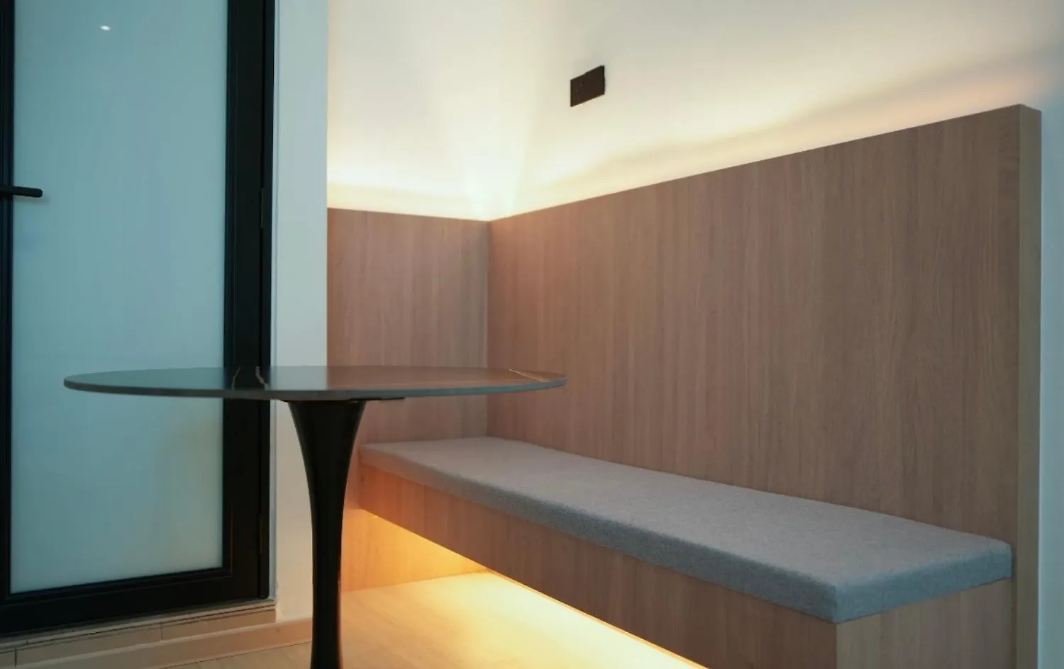 Edenwood Hotel By Qravel George Town